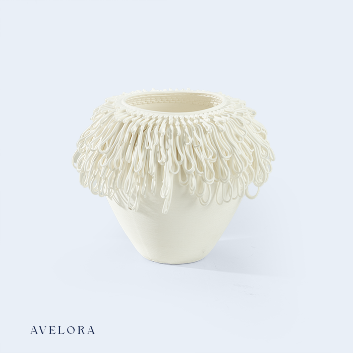 Avelora