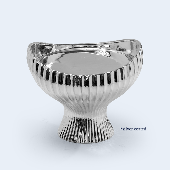 Ripplethrone